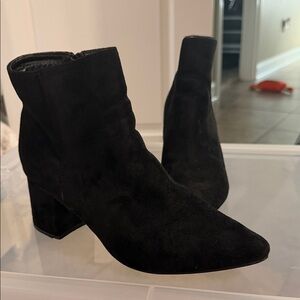 Elegant Black Suede Ankle Boots